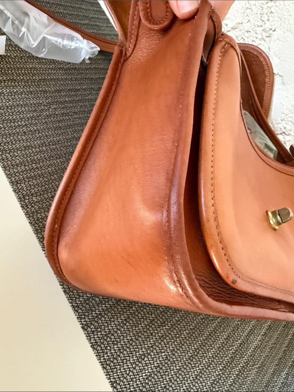 Vintage Coach Rambler - Picture 15 of 17